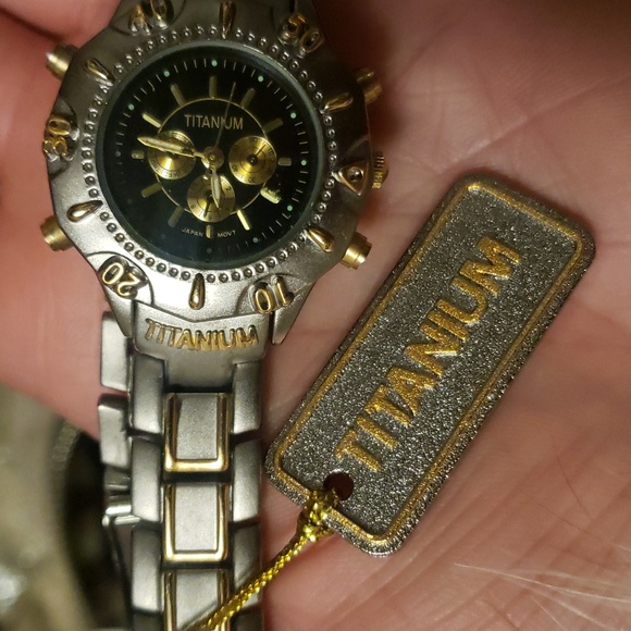 Mens new Titanium watch - Picture 6 of 6